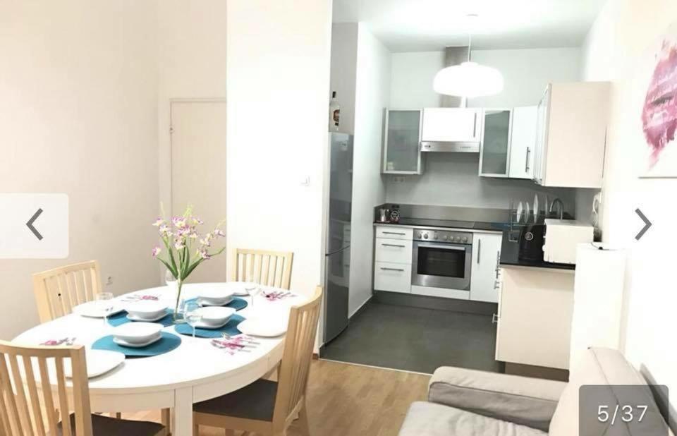 Astoria Metro Apartment Budapest Kültér fotó